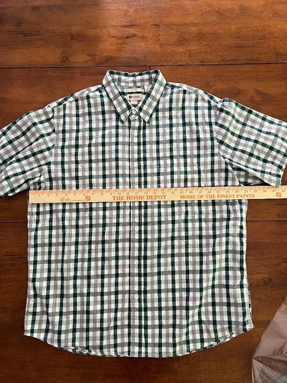 Mens Fitted Haggar Short Sleeve Button Up Shirt, Size XL